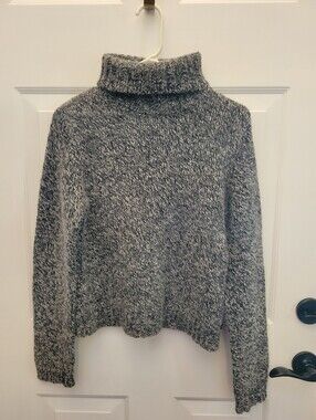 American Eagle Outfitters Gray Marled Turtleneck Sweater